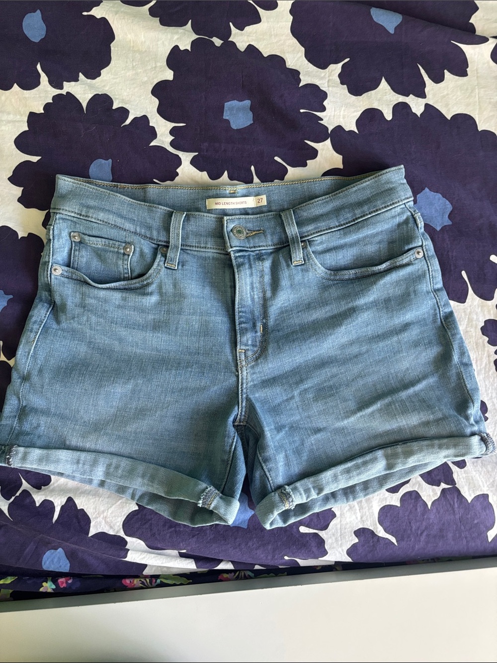 Levi's Light Blue Rolled-Hem Denim Shorts